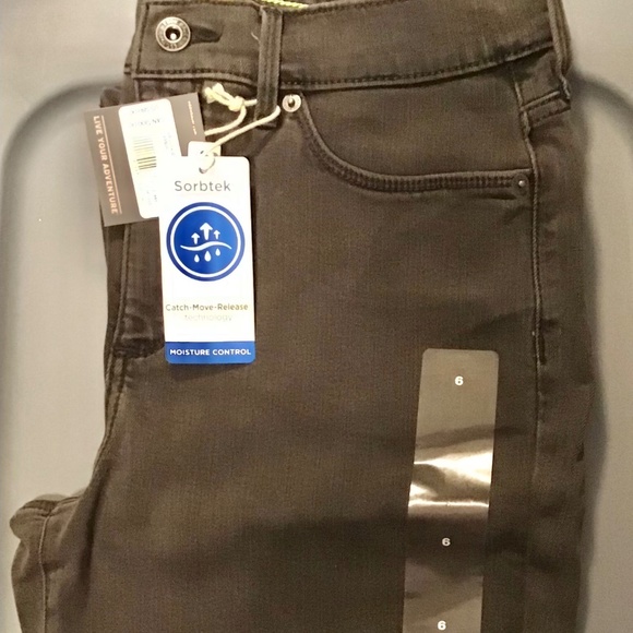 NWT - Eddie Bauer high rise bootcut jeans - Picture 4 of 12